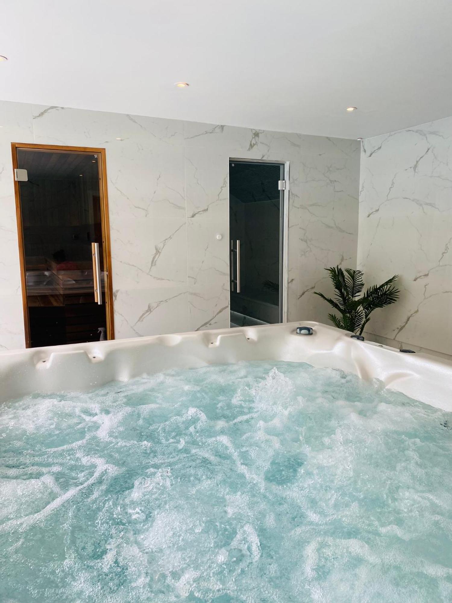 Anchorage Hotel & Spa ทอร์คิ ภายนอก รูปภาพ